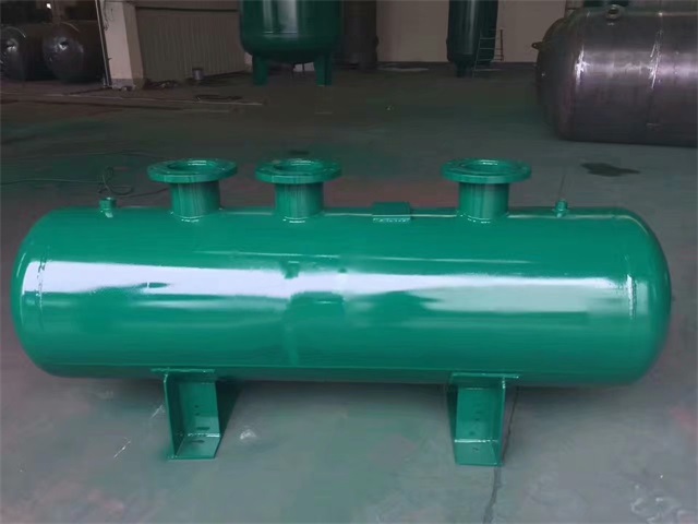 泗阳泗阳泗阳蒸汽分气缸1.jpeg